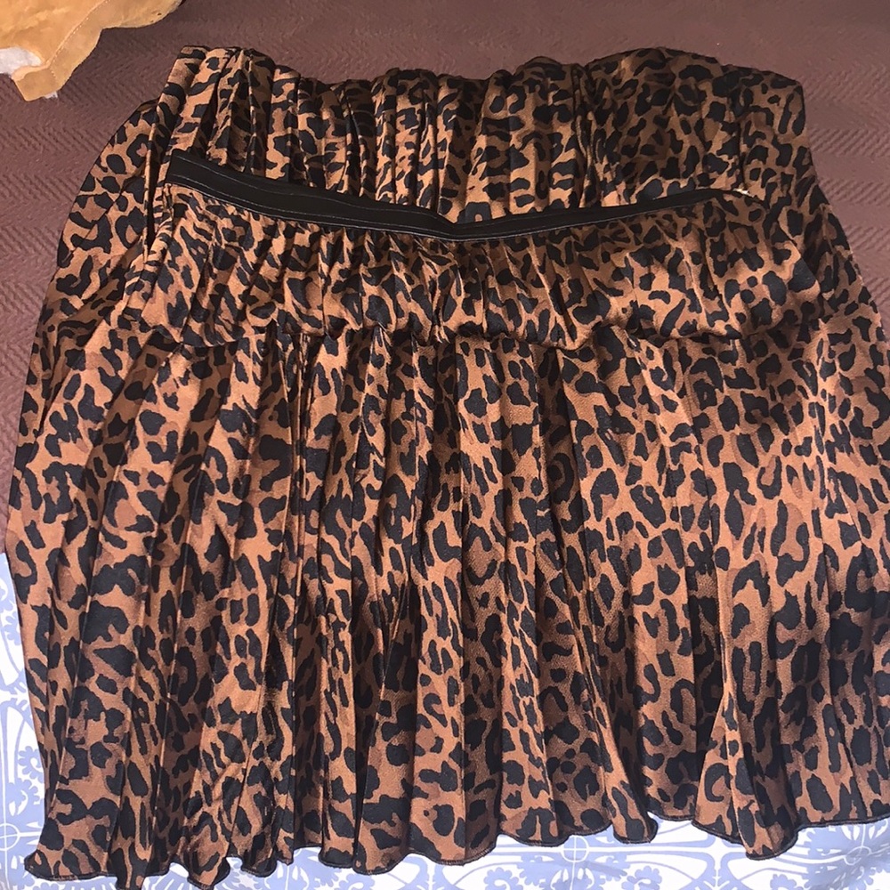 Zara animal print pleated midi skirt SizeS